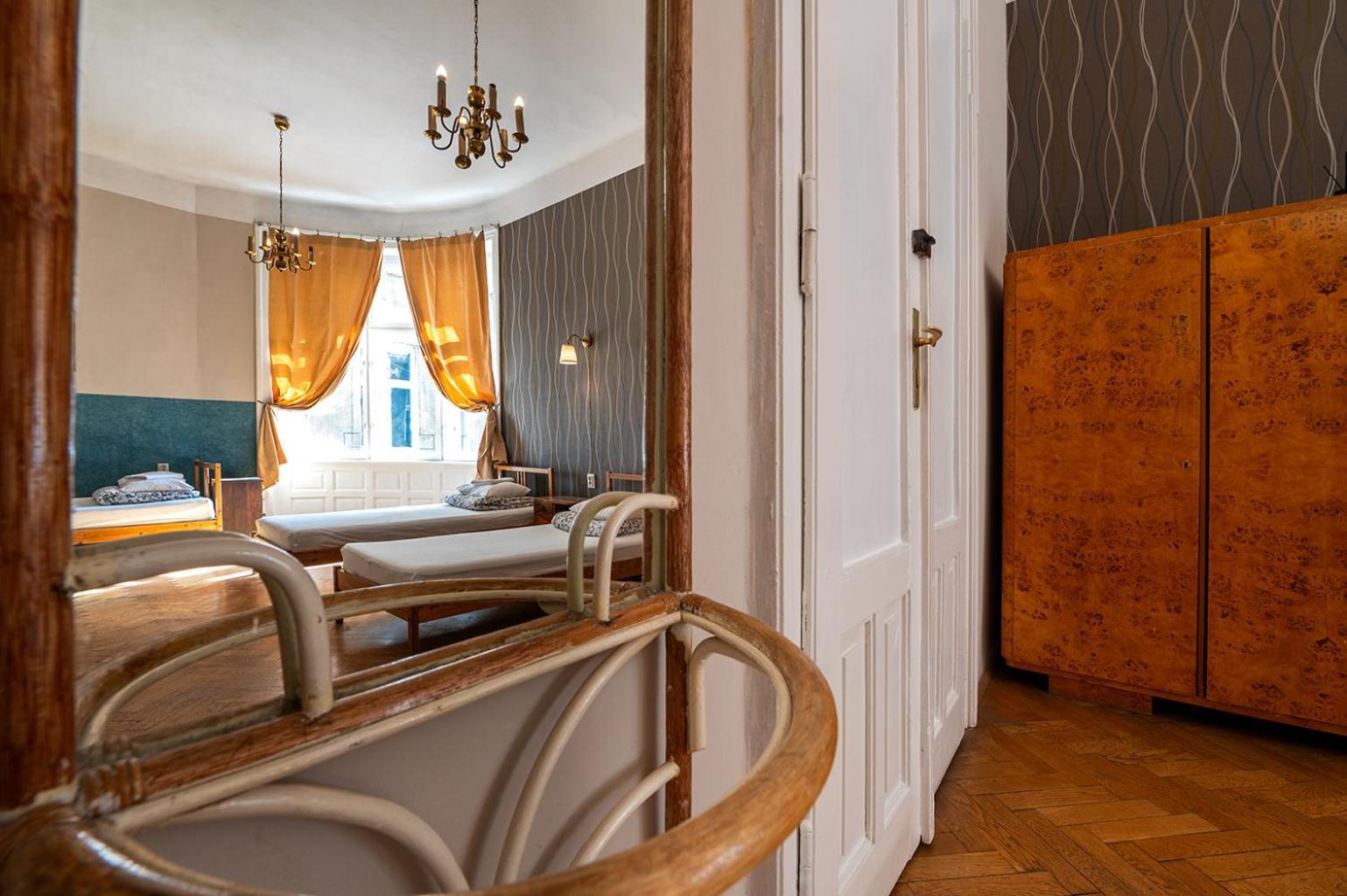 Hostel Trzy Kafki Private *
